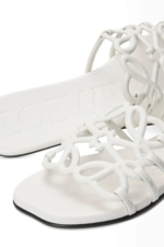 LOEWE Petal Anagram slide in soft calfskin white - Image 2