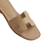 Hermes Oran Sandal Beige/Lin - Image 4