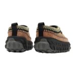 UGG Pumped Venture Daze – Sand Black - Image 5